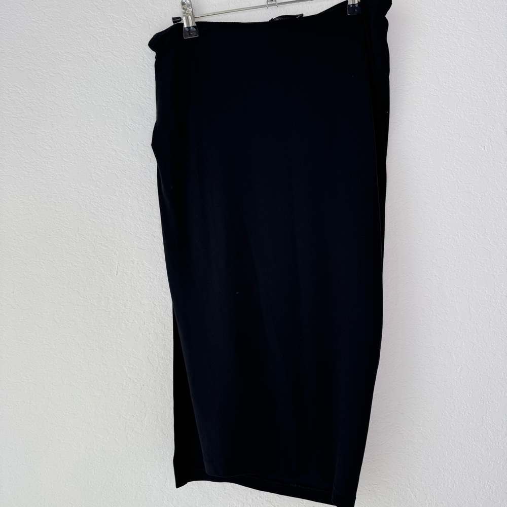 Donna Karan Black Midi Pencil Skirt - Picture 2 of 9